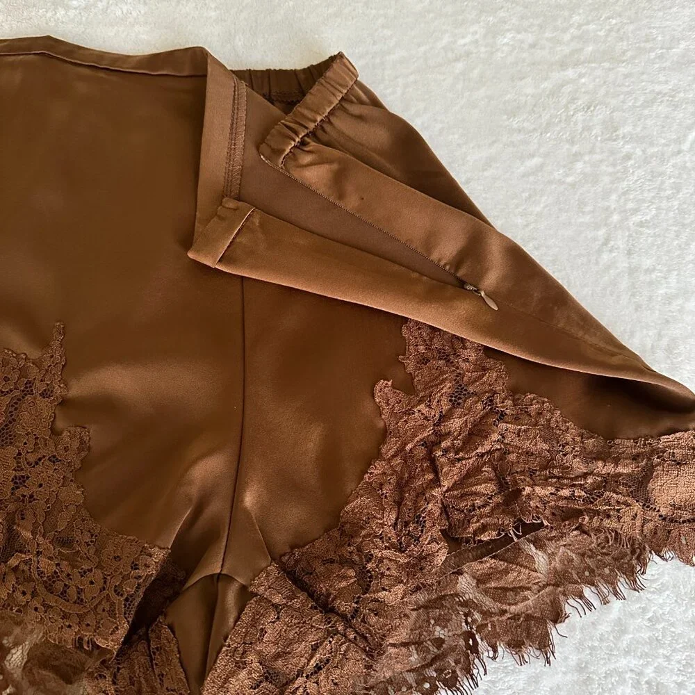 Brown Lace-Trim Silky Satin Shorts Size: S - Loungewear as Outerwear - Picture 10 of 12